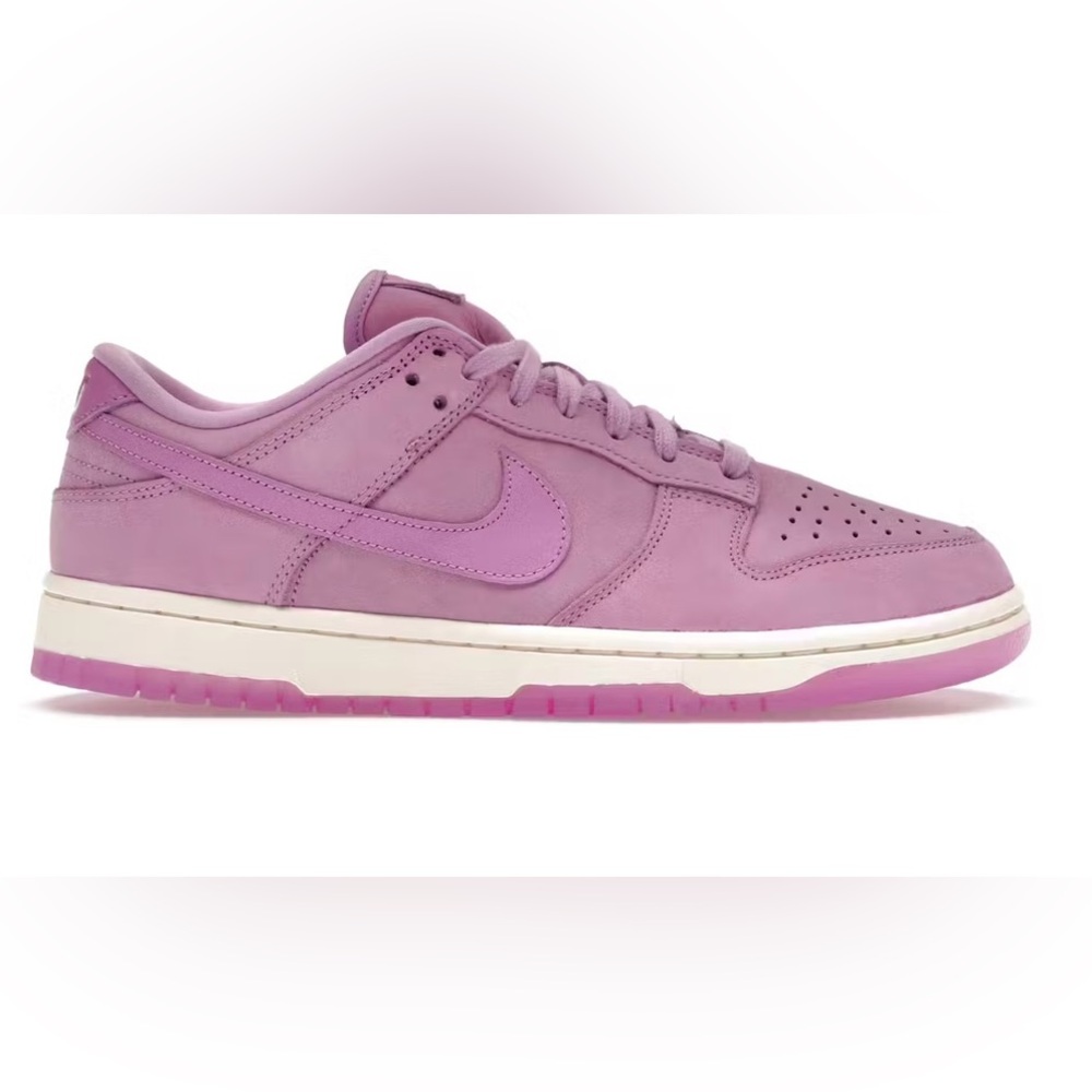 Nike Dunk Low - Rush Fuchsia